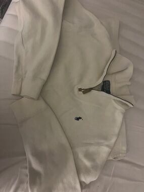 Ralph Lauren unisex Cream Half-Zip Pullover with Navy Label